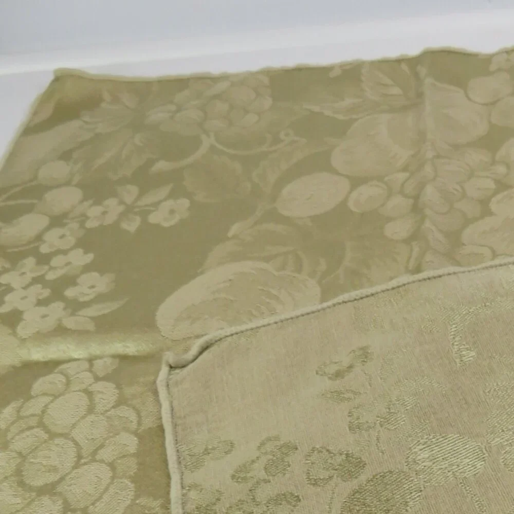 Vintage Champaign Gold - Tan Jacquard Fabric Fruit Design (2) Dinner Napkins